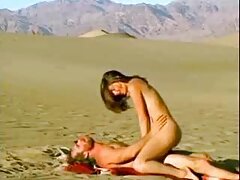Scared Chick trouve du réconfort video porno belle maman dans une piqûre raide