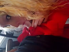 Babe au gros sex maman et fis cul s'est fait clouer