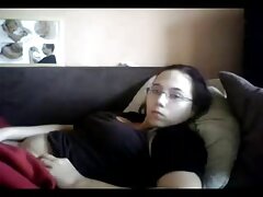 La blonde Helena xnxx avec sa mere Moeller au cul serré chevauche une bite en pov