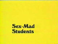 Cameron Dee Spot A Studs porno maman avec garcon Hard Winkie