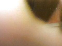 Plantureuse blonde aime son travail grand maman porno