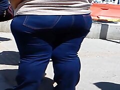 Maya mere chaude porno Woulfe se fait défoncer dans le salon