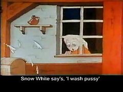 Femme blonde chaude baise maman et fils porn son voisin