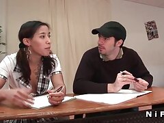 La bombasse mince Kate Rich se fait ravir son petit video sex mere fils cul