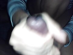 Hoochie blonde aux petits seins se fait pilonner dans toute la porn belle maman maison