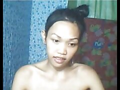 Une milf aux maman me suce la queue cheveux roux suce une grosse bite